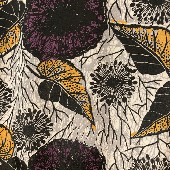 Anthropologie print blouse-size S - Picture 9 of 10